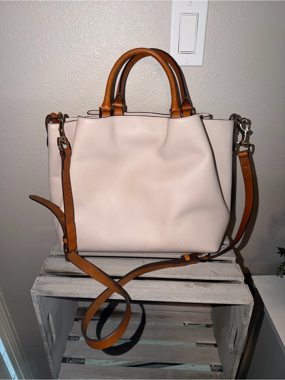 Dooney & Bourke Barlow Cream Leather Tote with Tan Trim - Picture 2 of 5